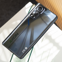 中兴Axon 30 5G评测：全面屏手机里的“直男斩”