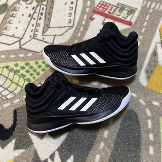 adidas Pro Spark童鞋