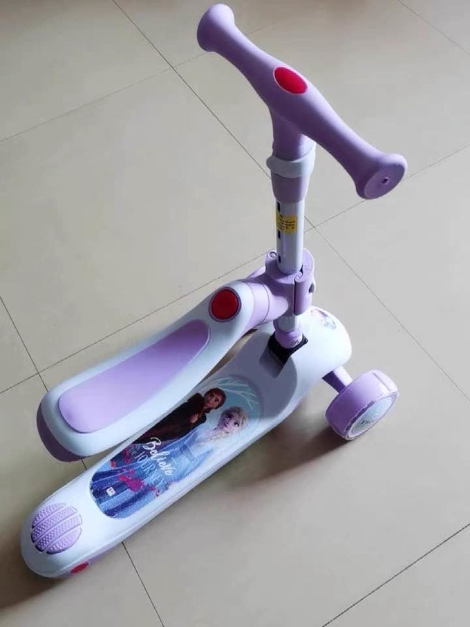 迪士尼儿童滑板车