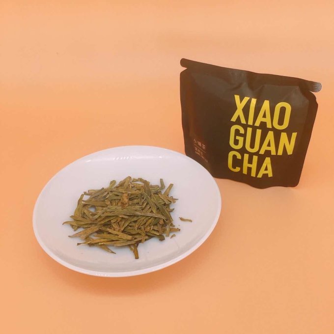 小罐茶大杯喝小罐茶龙井茶尝鲜