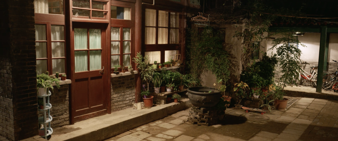 冯小刚的北辙南辕不接地气原因竟是剧中人的家太高级