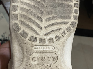 告别前的留念——白色百搭crocs