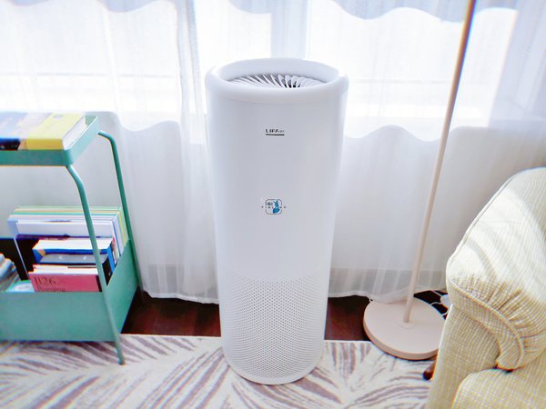 大块头高颜值的空气净化器
