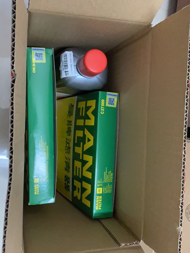 疫情期间 车也要戴口罩