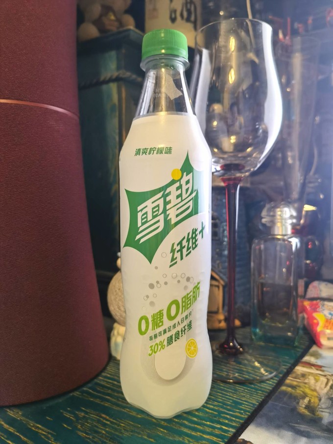 雪碧碳酸饮料