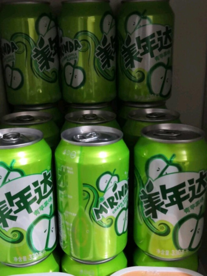 美年达碳酸饮料