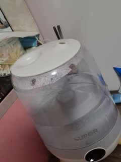 加湿器