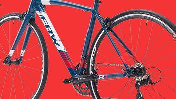 全世界第一品牌辐轮王土拨鼠钛合金自行车和碳纤维自行车哪个好