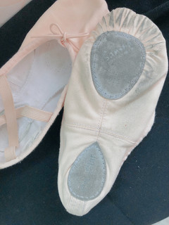 简物-芭蕾舞鞋