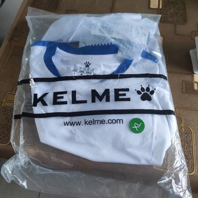 KELME足球上衣