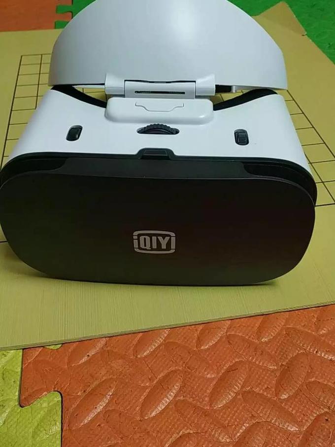 爱奇艺VR设备