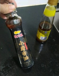 金龙鱼小磨香油，香味十足