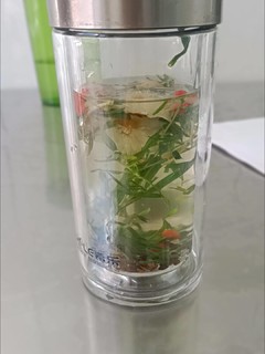 枸杞菊花茶