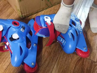 儿童滑轮鞋