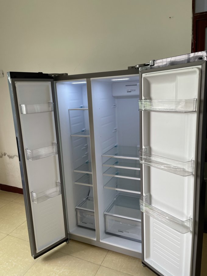 华凌对开门冰箱