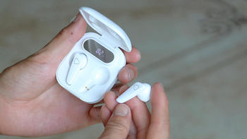 评测 篇七：小身材也能带来极致体验，aigo T23真无线蓝牙耳机有点料
