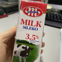 性价比极高的小盒进口牛奶，旋盖最爱