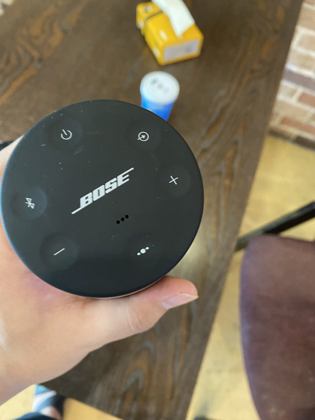 Bose SoundLink 音箱