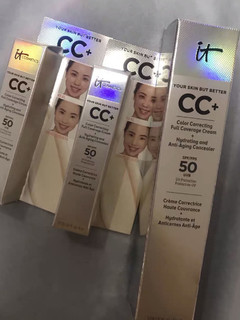 It Cosmetics粉底液 养肤粉液