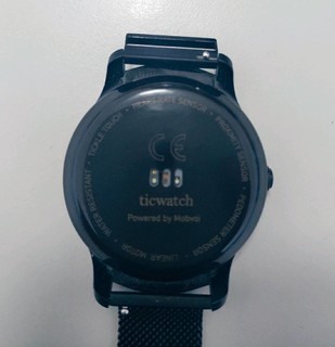 暖心的生日礼物-TicWatch智能手表