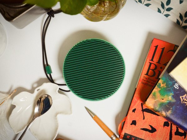 颜值和能力都很优秀的一对小音箱