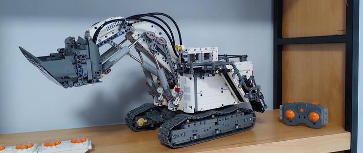 男生的小玩具宇星模王13130特雷克斯rh400挖掘机