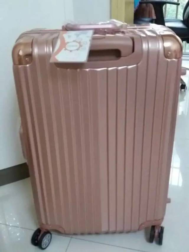 箱子质量真心不错,比较高大上