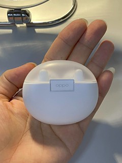 玲珑剔透的OPPO enco air耳机