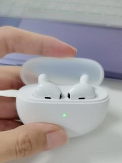 玲珑剔透的OPPO enco air耳机