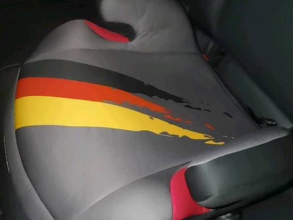 osann汽车用儿童增高安全坐垫