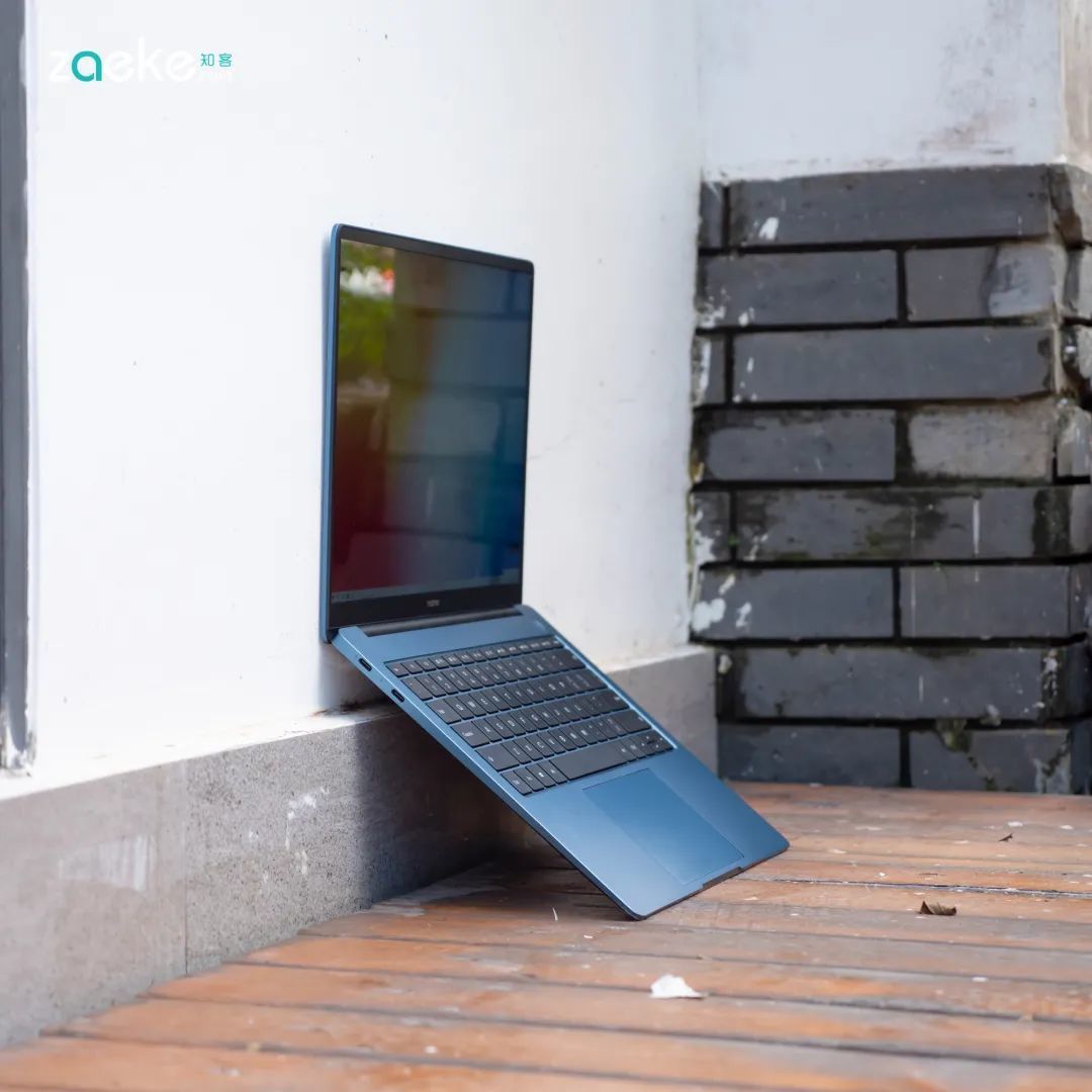 realme Book评测：这个新人，有点东西