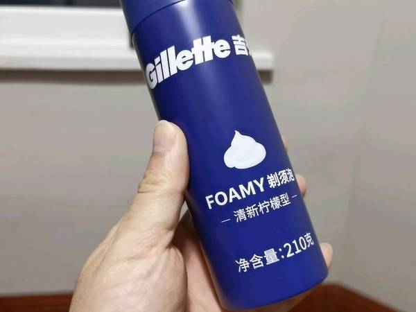 吉列剃须泡沫刮胡膏