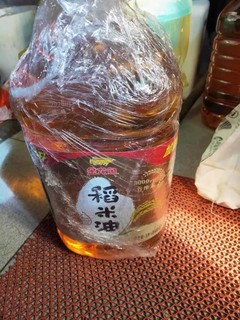 金龙鱼稻米油