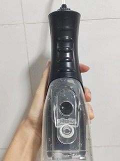 冲牙器