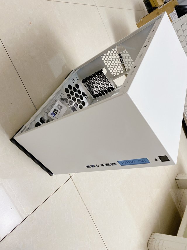 性价比不错的白色机箱