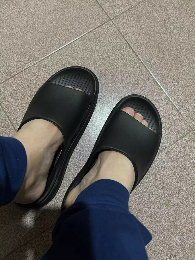 京东京造男式拖鞋