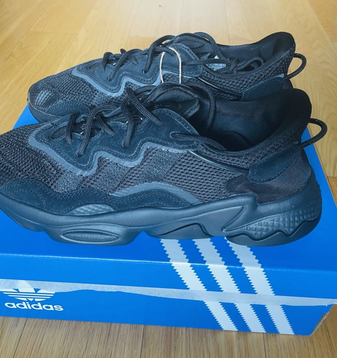 adidasozweego黑武士