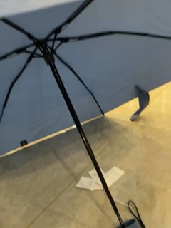 小巧便携晴雨伞
