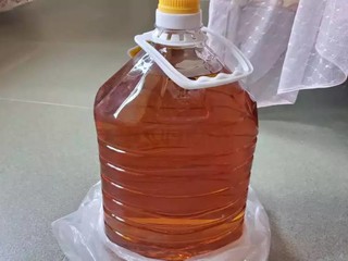 骆驼唛 食用油 特香压榨花生油6.18L