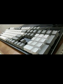 黑爵ak35 PBT材质，性价比机械键盘
