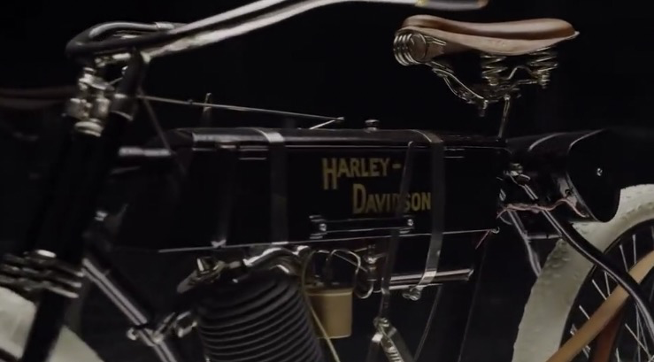 哈雷发布首款电动自行车，续航最高185km，这外观和配置你爱了吗？