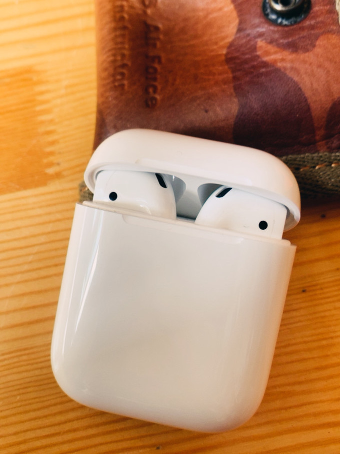 苹果airpods 2蓝牙耳机怎么样 airpods二代无线耳机 没能忍住