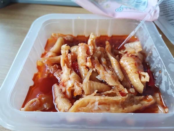 解馋小零食（无骨鸡爪）