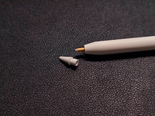 Apple Pencil二代，最强的笔！