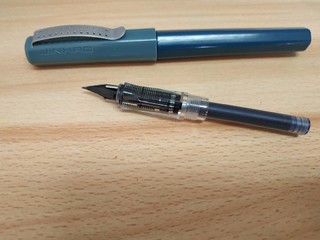 便宜好用的钢笔