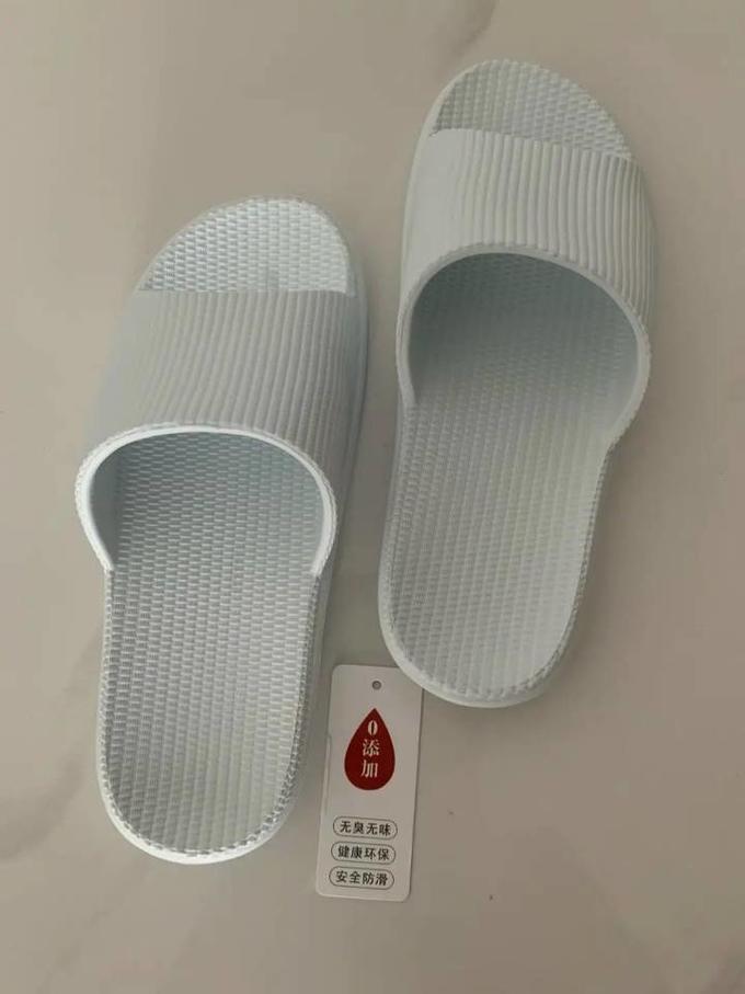 俞兆林女式拖鞋