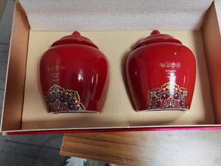 金骏眉红茶瓷罐礼盒装