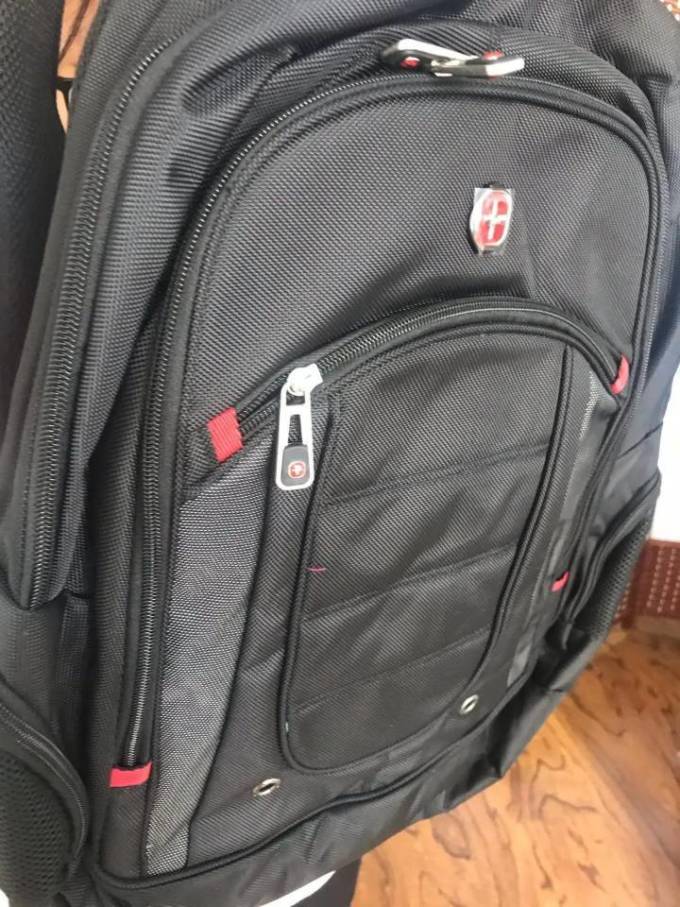 十字勋章电脑包