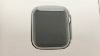 第一次感受到苹果故障换新的惊喜，Apple Watch SE官翻开箱