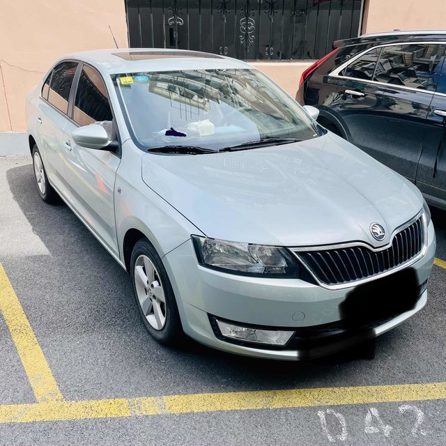 你居然开手动挡？